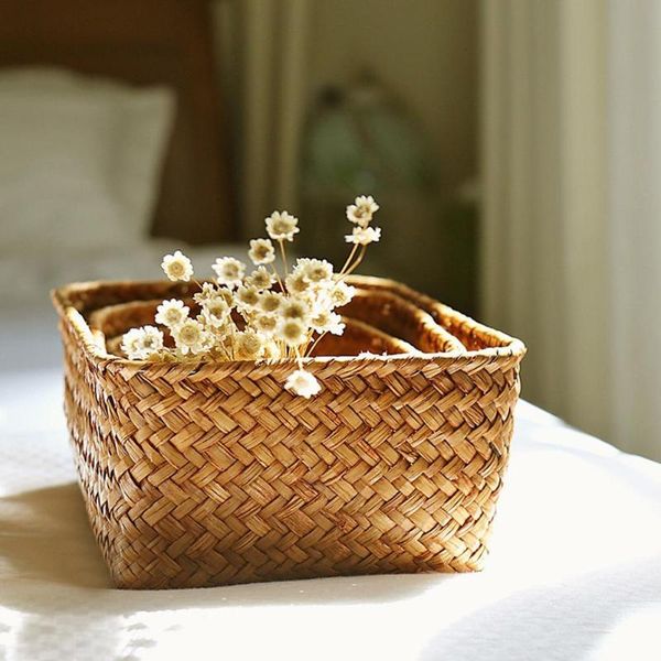 storage baskets handmade straw dried flower fruit pot basket three-piece set without cover rattan box candy earphone organizer
storage baskets handmade straw dried flower fruit pot basket three-piece set without cover rattan box candy earphone organizer