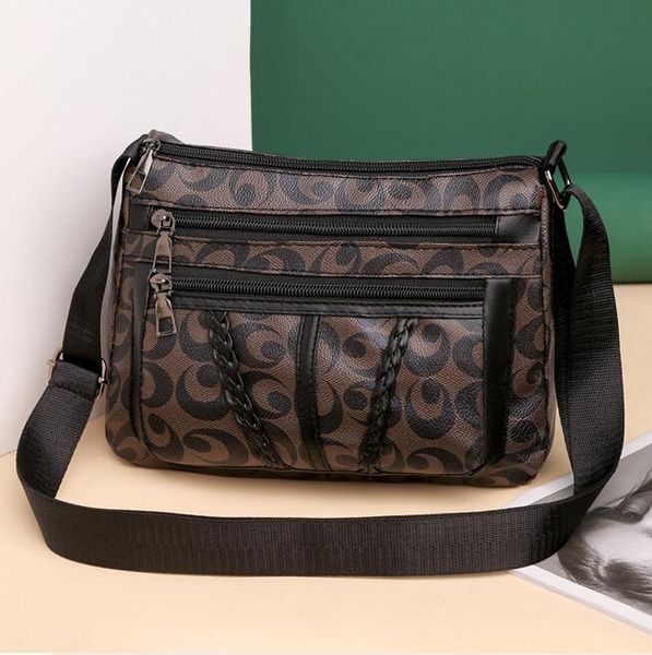 wholesale ladies leathers shoulder bags multifunctional waterproof wear-resistant leather handbags classic retro woven handbag comfortable p
wholesale ladies leathers shoulder bags multifunctional waterproof wear-resistant leather handbags classic retro woven handbag comfortable p