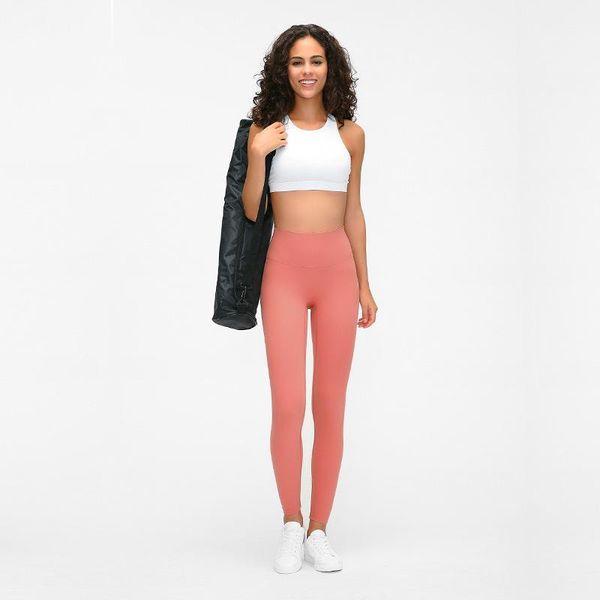 running pants double-sided matte nude yoga hip lifting high waist fashion simple sports fitness -40, Black;blue
running pants double-sided matte nude yoga hip lifting high waist fashion simple sports fitness -40, Black;blue