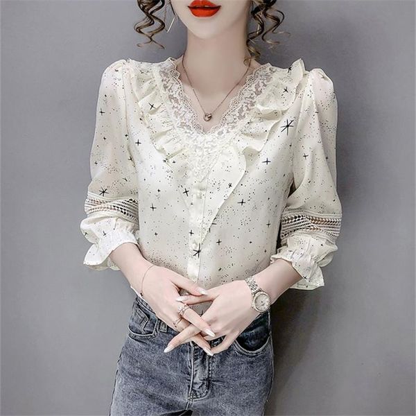women's blouses & shirts spring summer women fashion v-neck all-match lace splice print white ruffle blusas mm0493
women's blouses & shirts spring summer women fashion v-neck all-match lace splice print white ruffle blusas mm0493