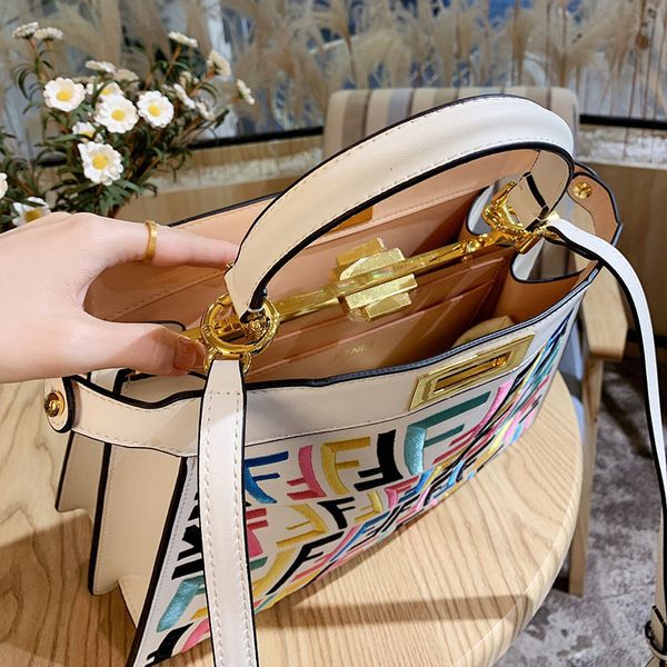 designer handbag 2021 early spring new women's candy seven color denim three dimensional embroidery one shoulder slant cross portable k
designer handbag 2021 early spring new women's candy seven color denim three dimensional embroidery one shoulder slant cross portable k