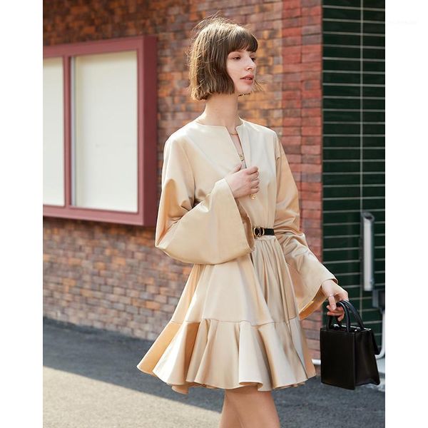 casual dresses spring autumn runway women 2021 arrival lastest est long sleeve ladies silk mini pleated dress female, Black;gray
casual dresses spring autumn runway women 2021 arrival lastest est long sleeve ladies silk mini pleated dress female, Black;gray