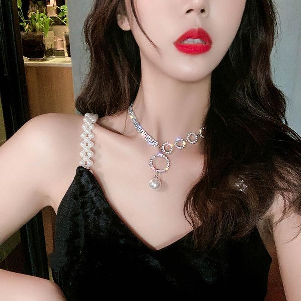 chains european and american ins style full diamond pearl big ring lock neck chain bone net red belt simple necklace, Silver
chains european and american ins style full diamond pearl big ring lock neck chain bone net red belt simple necklace, Silver