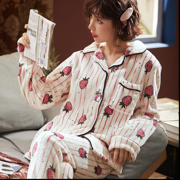 winter thick flannel warm pajamas womens sleepwears pyjamas cute coral fleece sheep female pajama set sleepwear home suit, Black;red 
winter thick flannel warm pajamas womens sleepwears pyjamas cute coral fleece sheep female pajama set sleepwear home suit, Black;red