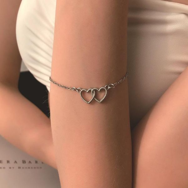 link, chain 2021 the trend of wind restoring ancient ways women heart-shaped bracelet charm jewelry fashion gifts, Black
link, chain 2021 the trend of wind restoring ancient ways women heart-shaped bracelet charm jewelry fashion gifts, Black