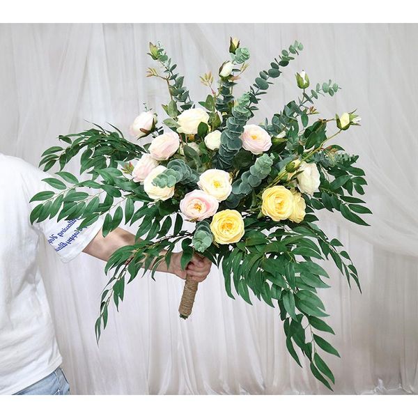 artificial silk fake wedding bride holding flowers bouquet pography props party ceremony large bunch of roses bridal bouquets decorative & w
artificial silk fake wedding bride holding flowers bouquet pography props party ceremony large bunch of roses bridal bouquets decorative & w
