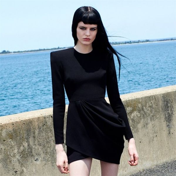 autumn women long sleeve bodycon bandage dress o neck black mini club celebrity evening runway party dresses 210507, Black;gray 
autumn women long sleeve bodycon bandage dress o neck black mini club celebrity evening runway party dresses 210507, Black;gray