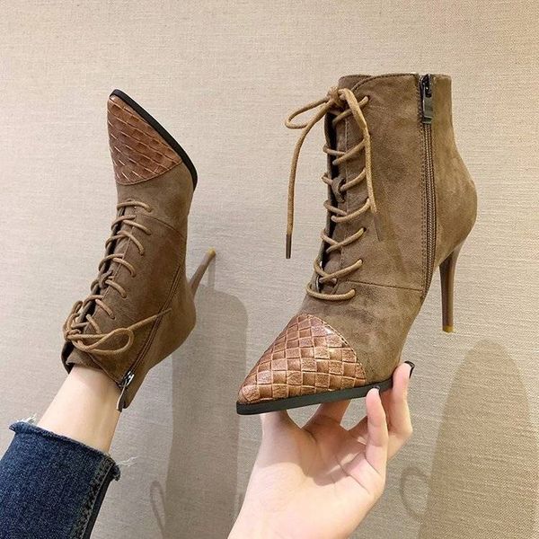 2022 autumn new women boots leather patchwork 9 cm high heel pointed toe fashion lady stiletto pumps short ankle shoes, Black
2022 autumn new women boots leather patchwork 9 cm high heel pointed toe fashion lady stiletto pumps short ankle shoes, Black