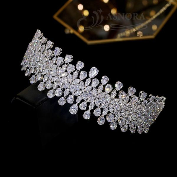 wedding headdress headdress bridal hair accessories crystal crown birthday party graduation ceremony accessories, Golden;white
wedding headdress headdress bridal hair accessories crystal crown birthday party graduation ceremony accessories, Golden;white