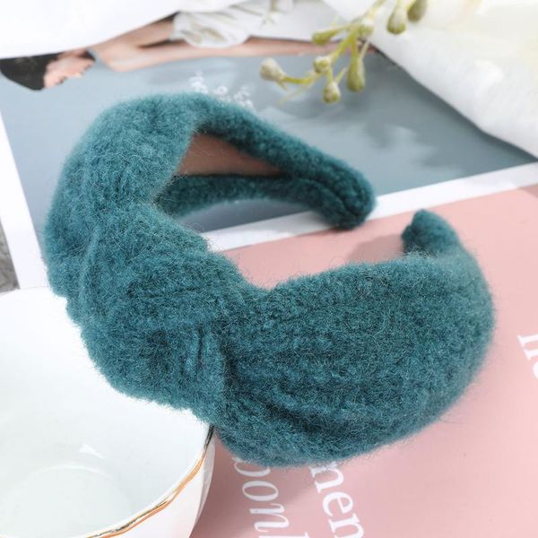 haimeikang woolen mink hair band solid color knot headbands for women winter thick bezel hoop hairband accessories
haimeikang woolen mink hair band solid color knot headbands for women winter thick bezel hoop hairband accessories