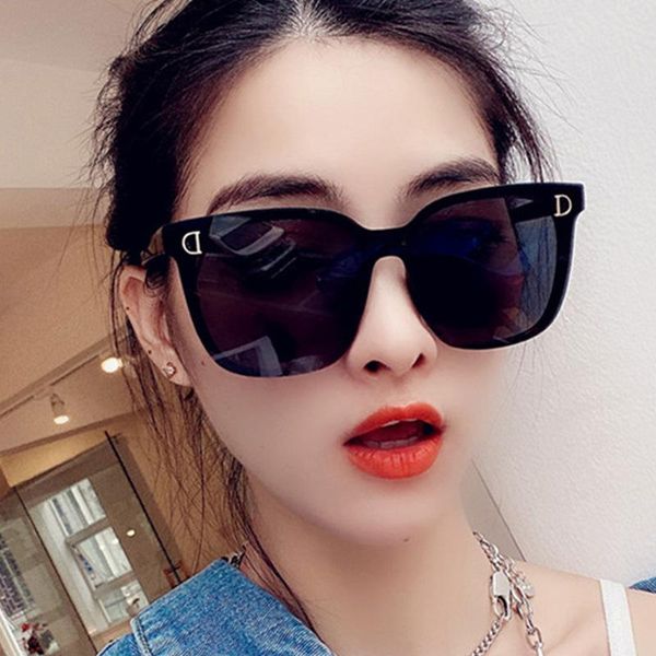 sunglasses retro gradient big frame sun glasses for women fashion oversized square gafas shade mirror clear lens, White;black
sunglasses retro gradient big frame sun glasses for women fashion oversized square gafas shade mirror clear lens, White;black