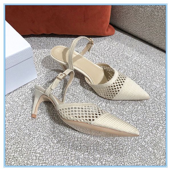 2021ss women slippers drill shining luxurys designers sandals with high heels real leather girl slides sandalias 3 colors shoes, Black
2021ss women slippers drill shining luxurys designers sandals with high heels real leather girl slides sandalias 3 colors shoes, Black