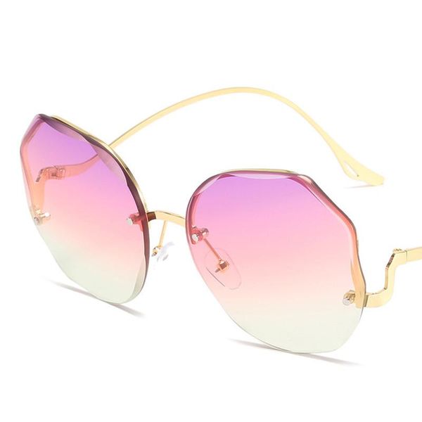 sunglasses 2021 trend irregular round rimless glasses for women outdoor gradient statement classic design eyewear, White;black
sunglasses 2021 trend irregular round rimless glasses for women outdoor gradient statement classic design eyewear, White;black