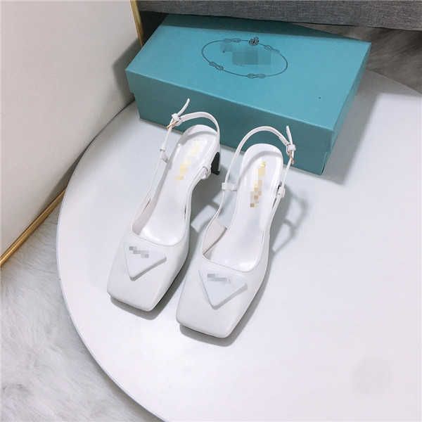 2021 the new selling cowhide fashion gg
gg sandals designer summer women's platform high heels beautiful shoes quality elegant weddi, Black
2021 the new selling cowhide fashion gg
gg sandals designer summer women's platform high heels beautiful shoes quality elegant weddi, Black