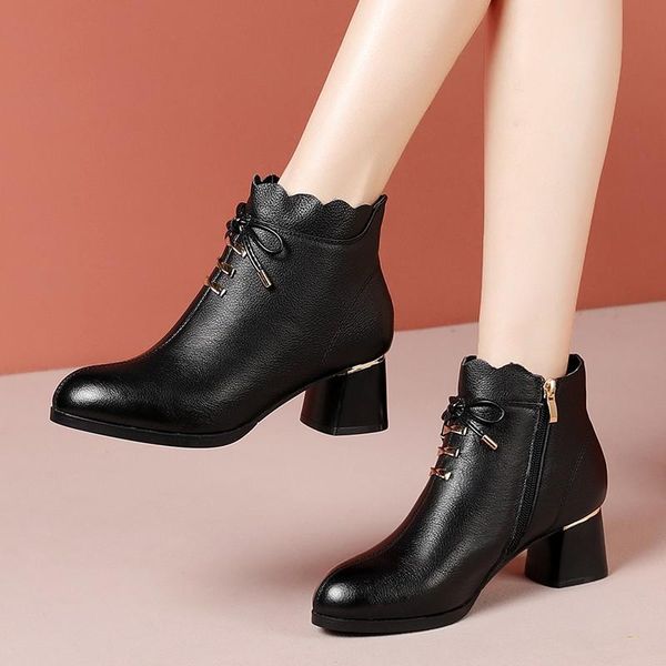boots autumn and winter fashion thick heel short women high heels plus cashmere warm middle-aged, Black
boots autumn and winter fashion thick heel short women high heels plus cashmere warm middle-aged, Black