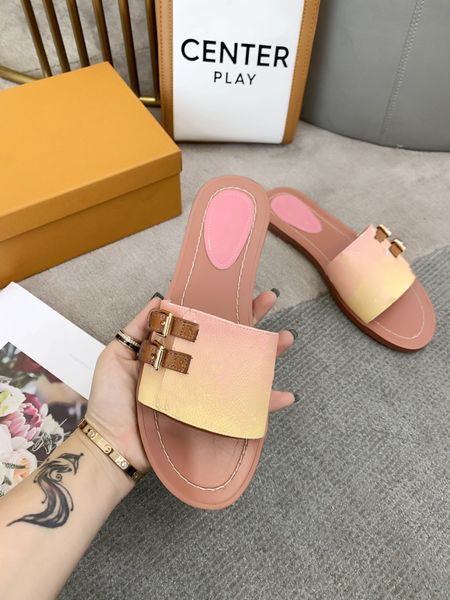 slippers designer platform slide women wedge pattern embroidery g letters beach casual slides flip flops ladies platform thick bottom 0518, Black
slippers designer platform slide women wedge pattern embroidery g letters beach casual slides flip flops ladies platform thick bottom 0518, Black