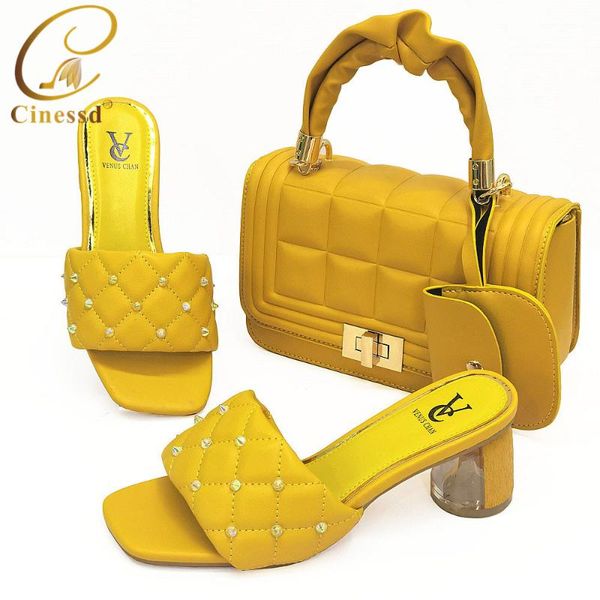 dress shoes wedding for women bride 2021 fashion matching and bag set decorated with rhinestone ladies sandals, Black
dress shoes wedding for women bride 2021 fashion matching and bag set decorated with rhinestone ladies sandals, Black