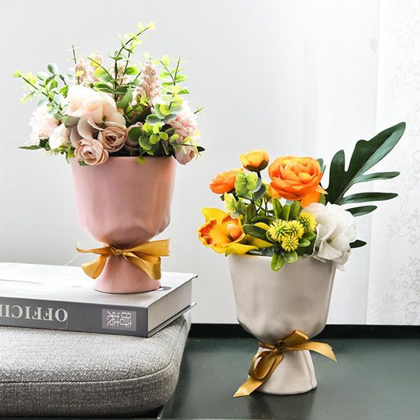 vases ceramic holding flower vase simulation home decoration accessories living room deskcreativity wedding ornament
vases ceramic holding flower vase simulation home decoration accessories living room deskcreativity wedding ornament