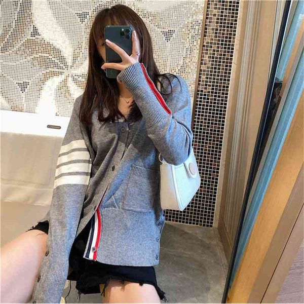 tb academic classic four bar striped knitted cardigan women's v-neck versatile outside wearing lazy loose coat1, Black
tb academic classic four bar striped knitted cardigan women's v-neck versatile outside wearing lazy loose coat1, Black