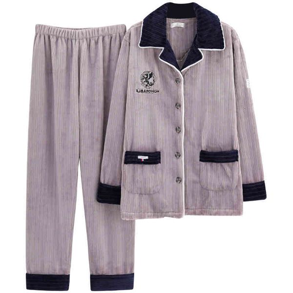 autumn winter men's pajamas thick warm flannel men pijama long sleeve turn-down collar casual soft plus size 4xl male sleepwear, Black;brown
autumn winter men's pajamas thick warm flannel men pijama long sleeve turn-down collar casual soft plus size 4xl male sleepwear, Black;brown