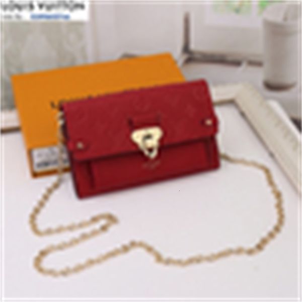 shoulder brand iconic designer bags luxury m63399 lock cross chain bags bag handles big red totes women body handbags bag clutches eveni
shoulder brand iconic designer bags luxury m63399 lock cross chain bags bag handles big red totes women body handbags bag clutches eveni