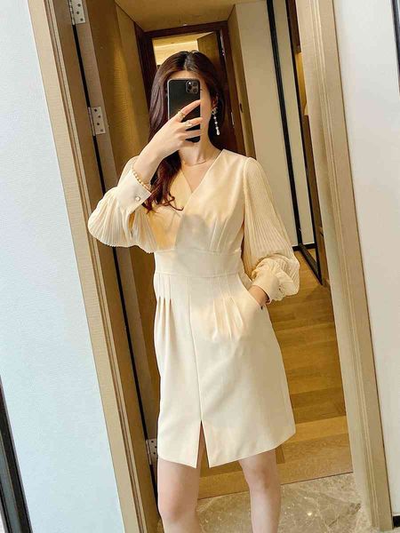 vintage pullover sweater patchwork printing pleated dress autumn winter women long sleeve knitted sashes office midi dress 210514, Black;gray
vintage pullover sweater patchwork printing pleated dress autumn winter women long sleeve knitted sashes office midi dress 210514, Black;gray