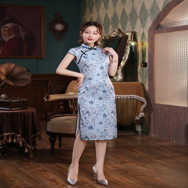 elegant vintage short sleeve high split qipao women cheongsam mandarin collar chinese dress oversize 3xl vestidos ethnic clothing, Red
elegant vintage short sleeve high split qipao women cheongsam mandarin collar chinese dress oversize 3xl vestidos ethnic clothing, Red