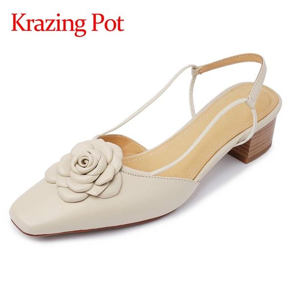 sandals krazing pot genuine leather square toe shallow flowers med heels young lady high street fashion cozy slip on women l56, Black
sandals krazing pot genuine leather square toe shallow flowers med heels young lady high street fashion cozy slip on women l56, Black