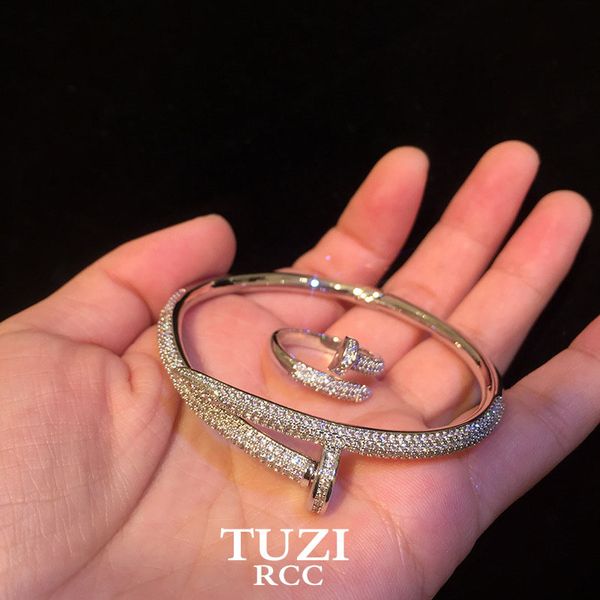 luxury design party favor sky star 925 silver diamond nail bracelet all ring rose gold tide player ornament feminine
luxury design party favor sky star 925 silver diamond nail bracelet all ring rose gold tide player ornament feminine