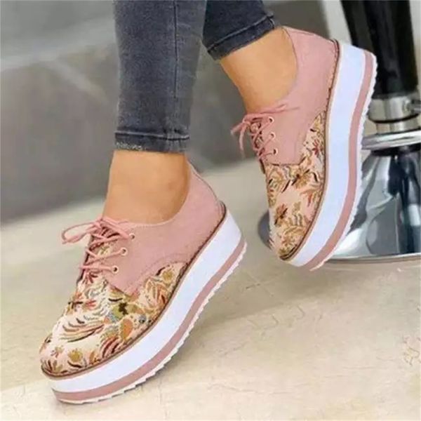 women casual shoes 2021 spring fashion pu floral embroidery lace up ladies platform loafers 43 big size female comfy flats
women casual shoes 2021 spring fashion pu floral embroidery lace up ladies platform loafers 43 big size female comfy flats