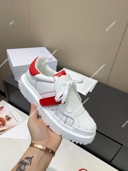 2021 womens shell-toe white casual shoe italy luxury design shoes all-match leather thick-soled retro patchwork id sneakers size 35-40, Black
2021 womens shell-toe white casual shoe italy luxury design shoes all-match leather thick-soled retro patchwork id sneakers size 35-40, Black