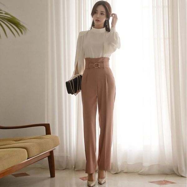 elegant ol style 2 pieces set o-neck white blouse & sashes flare pant female suits 2021 autumn office ladies women women's two piece pa
elegant ol style 2 pieces set o-neck white blouse & sashes flare pant female suits 2021 autumn office ladies women women's two piece pa