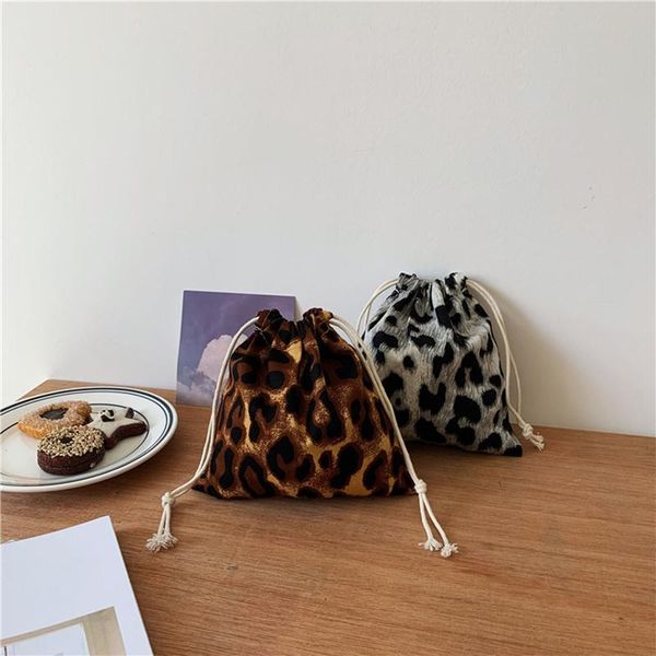 storage bags japanese style restoring ancient ways small pure and fresh leopard grain draws string contracted brown black white
storage bags japanese style restoring ancient ways small pure and fresh leopard grain draws string contracted brown black white