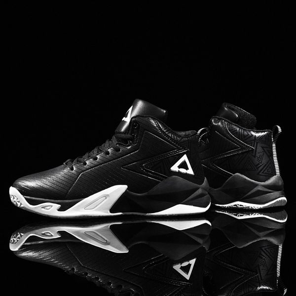 men running shoes breathable trainers sneakers professional outdoor walking shoes lace-up athletic leisure footwear
men running shoes breathable trainers sneakers professional outdoor walking shoes lace-up athletic leisure footwear