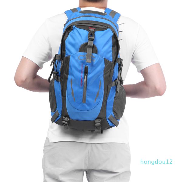the 2020shunvals new outdoor sports bag will be a stylish 35l outdoor sports bag and a large-capacity outdoor sports bag that is waterproof
the 2020shunvals new outdoor sports bag will be a stylish 35l outdoor sports bag and a large-capacity outdoor sports bag that is waterproof