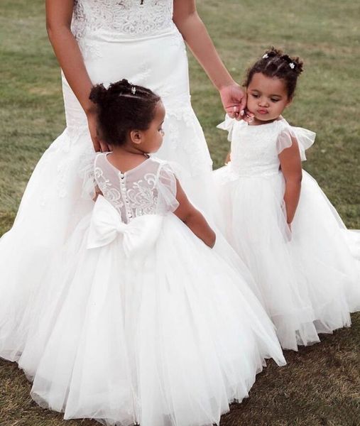 crew neck wedding party flower girls' dresses 2021 buttons back bow graduation gowns princess tulle pageant dress, White;blue
crew neck wedding party flower girls' dresses 2021 buttons back bow graduation gowns princess tulle pageant dress, White;blue