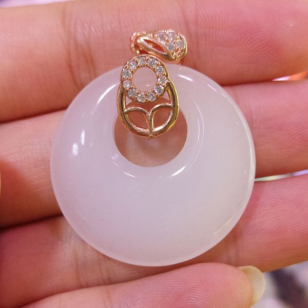 fine jewelry 925 sterling silver inlaid gold silk jade pendant fashion princess buckle necklace specially designed for christma, Black;brown
fine jewelry 925 sterling silver inlaid gold silk jade pendant fashion princess buckle necklace specially designed for christma, Black;brown