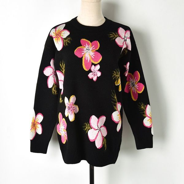 ladies autumn purple gold flower style loose knitted around the neck sweater, White;black
ladies autumn purple gold flower style loose knitted around the neck sweater, White;black