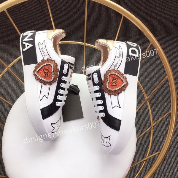 Men Lace-up B22 boots Sneaker shoes White Leather Calfskin Sneakers Top Technical Knit Women Platform Run Trainers 34-45, Black
Men Lace-up B22 boots Sneaker shoes White Leather Calfskin Sneakers Top Technical Knit Women Platform Run Trainers 34-45, Black