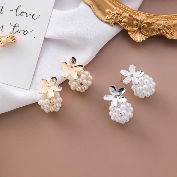attractive flower ball shape simulated pearl dangle earrings for women girl fashion ear accessories sweet jewelry gift & chandelier, Silver
attractive flower ball shape simulated pearl dangle earrings for women girl fashion ear accessories sweet jewelry gift & chandelier, Silver