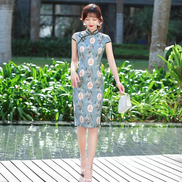 summer women mandarin collar rayon printed knee-length qipao elegant satin short sleeve cheongsam chinese wedding dresses ethnic clothing, Red
summer women mandarin collar rayon printed knee-length qipao elegant satin short sleeve cheongsam chinese wedding dresses ethnic clothing, Red