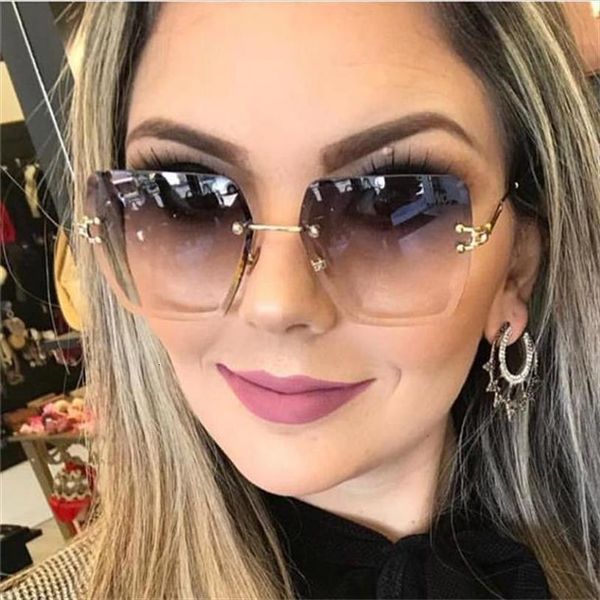 vintage sun glasses female brand designer shades for women square rimless sunglasses transparent red blue clear, White;black
vintage sun glasses female brand designer shades for women square rimless sunglasses transparent red blue clear, White;black