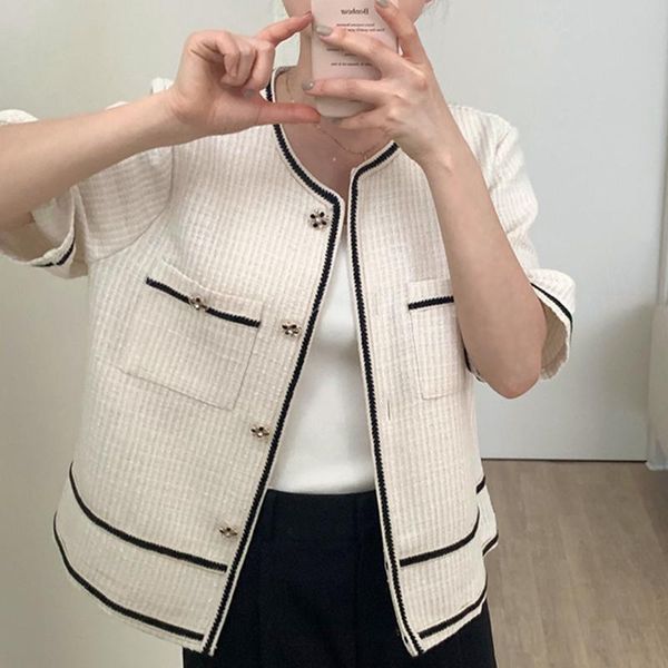 women's jackets vintage v-neck edging chic single-breasted loose pockets short-sleeved tweed short jacket women 2022 sprng summer, Black;brown
women's jackets vintage v-neck edging chic single-breasted loose pockets short-sleeved tweed short jacket women 2022 sprng summer, Black;brown