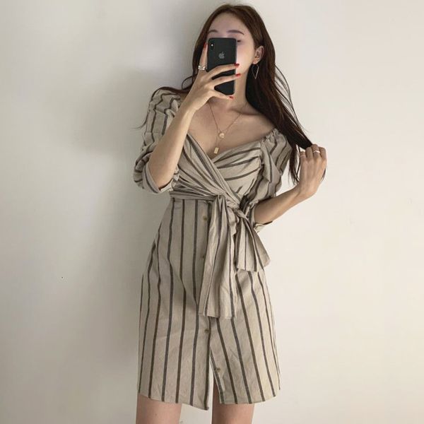 dresses autumn women vintage v neck vertical striped single breasted sash tie up three quarter ladies mini dresses, Black;gray
dresses autumn women vintage v neck vertical striped single breasted sash tie up three quarter ladies mini dresses, Black;gray