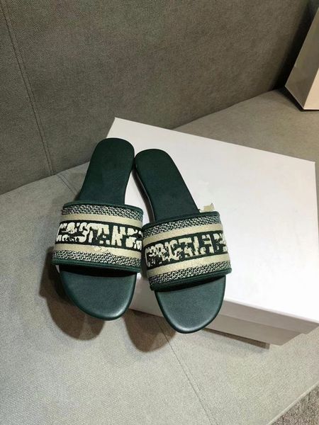 slippers luxury designer scuffs nice summer sandals beach slide ladies knitting flip flops floral color dustbag womans shoes, Black
slippers luxury designer scuffs nice summer sandals beach slide ladies knitting flip flops floral color dustbag womans shoes, Black