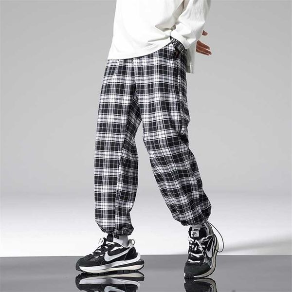 autumn plaid casual pants men loose hip hop casual trousers korean male harem pants oversized joggers for men fashion streetwear 211201, Black
autumn plaid casual pants men loose hip hop casual trousers korean male harem pants oversized joggers for men fashion streetwear 211201, Black