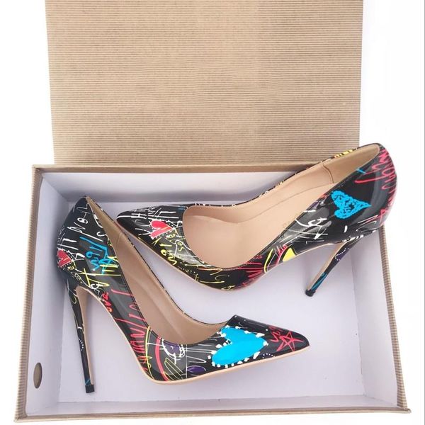 dress shoes black high-heeled graffiti shoes, 12cm, 10cm, 8cm, sexy, with pointed headlights, party, large 43 pointed, for small 33
dress shoes black high-heeled graffiti shoes, 12cm, 10cm, 8cm, sexy, with pointed headlights, party, large 43 pointed, for small 33