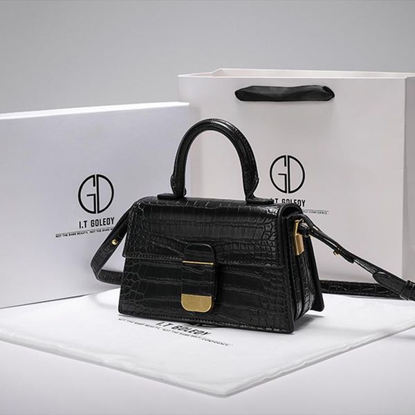 evening bags 100% genuine leather crocodile pattern flap handbag high-quality ladies crossbody one-shoulder small square bag designer satche
evening bags 100% genuine leather crocodile pattern flap handbag high-quality ladies crossbody one-shoulder small square bag designer satche