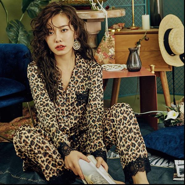 pajamas leopard printing womens sleepwears 2 pieces set long sleeve home clothesthin female sleepwear pijamas service, Black;red
pajamas leopard printing womens sleepwears 2 pieces set long sleeve home clothesthin female sleepwear pijamas service, Black;red