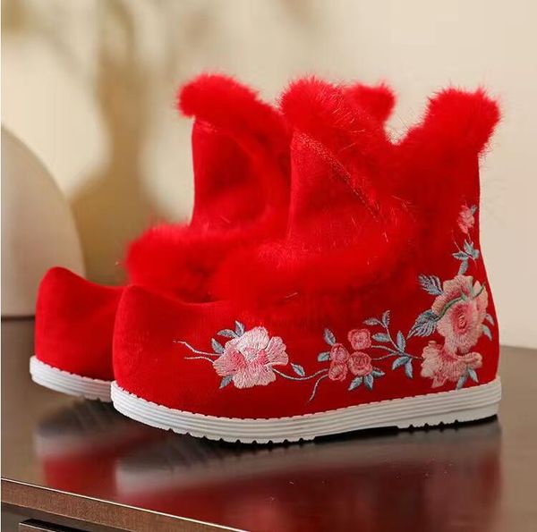 women winter handmade embroidery retro snow boots luxury cool girl student warm classic design child hanfu chinese costume show dance furry, Black
women winter handmade embroidery retro snow boots luxury cool girl student warm classic design child hanfu chinese costume show dance furry, Black